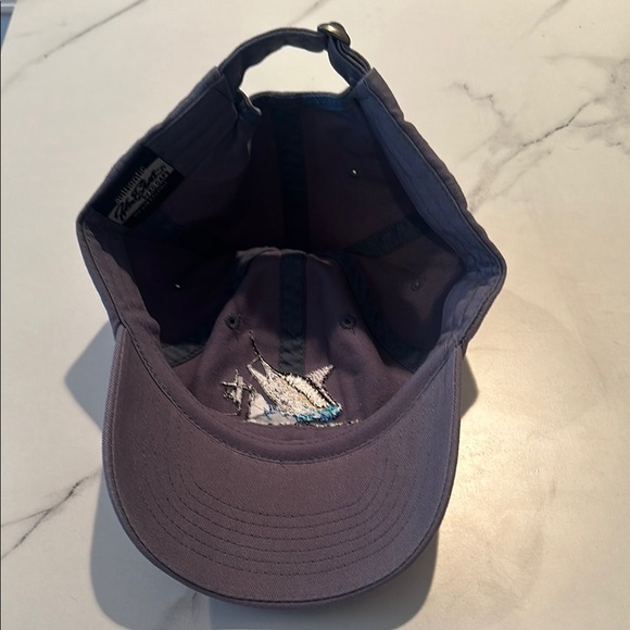 Gray Fish Embroidered Cap - Picture 5 of 5